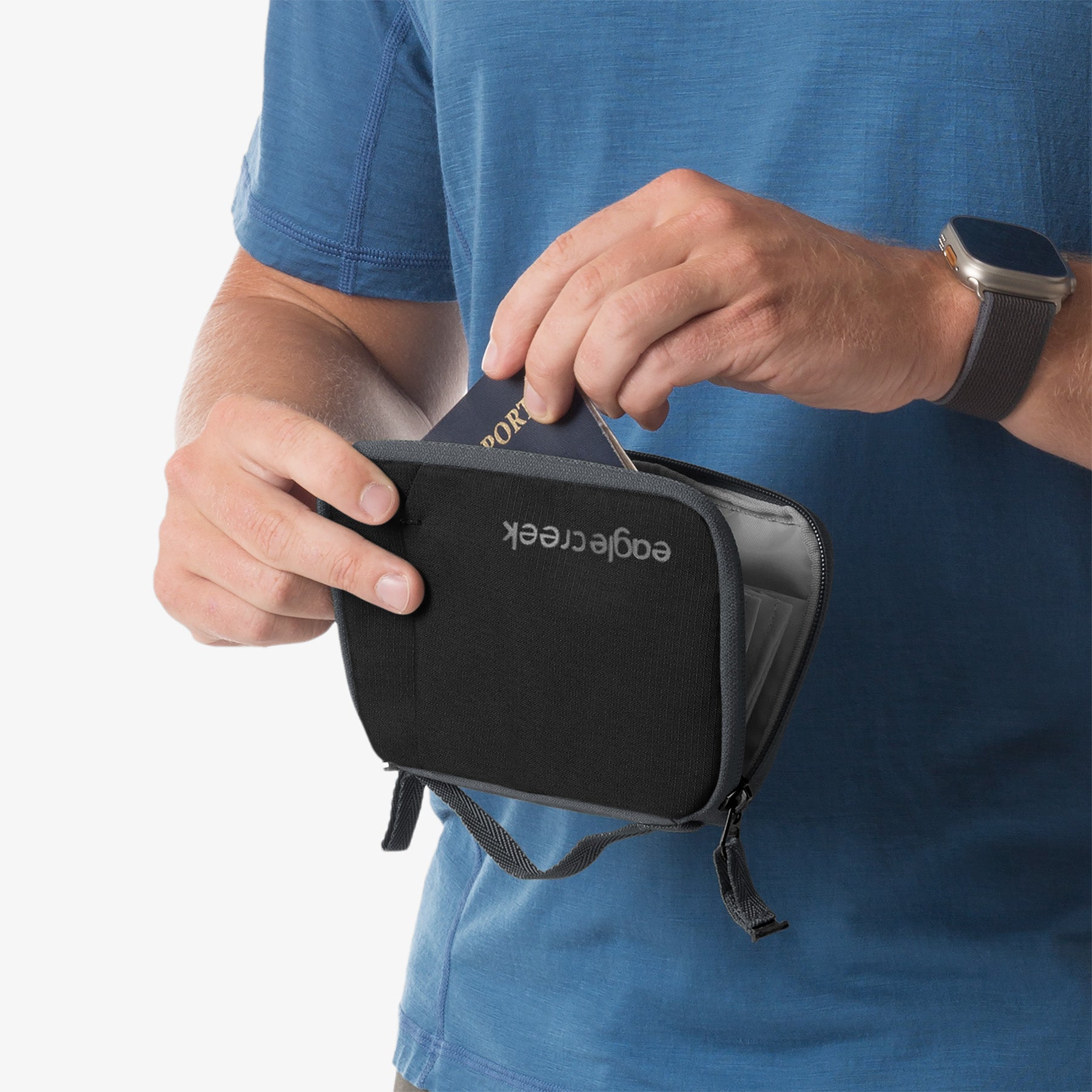 Stash RFID Passport Wallet - Image 17
